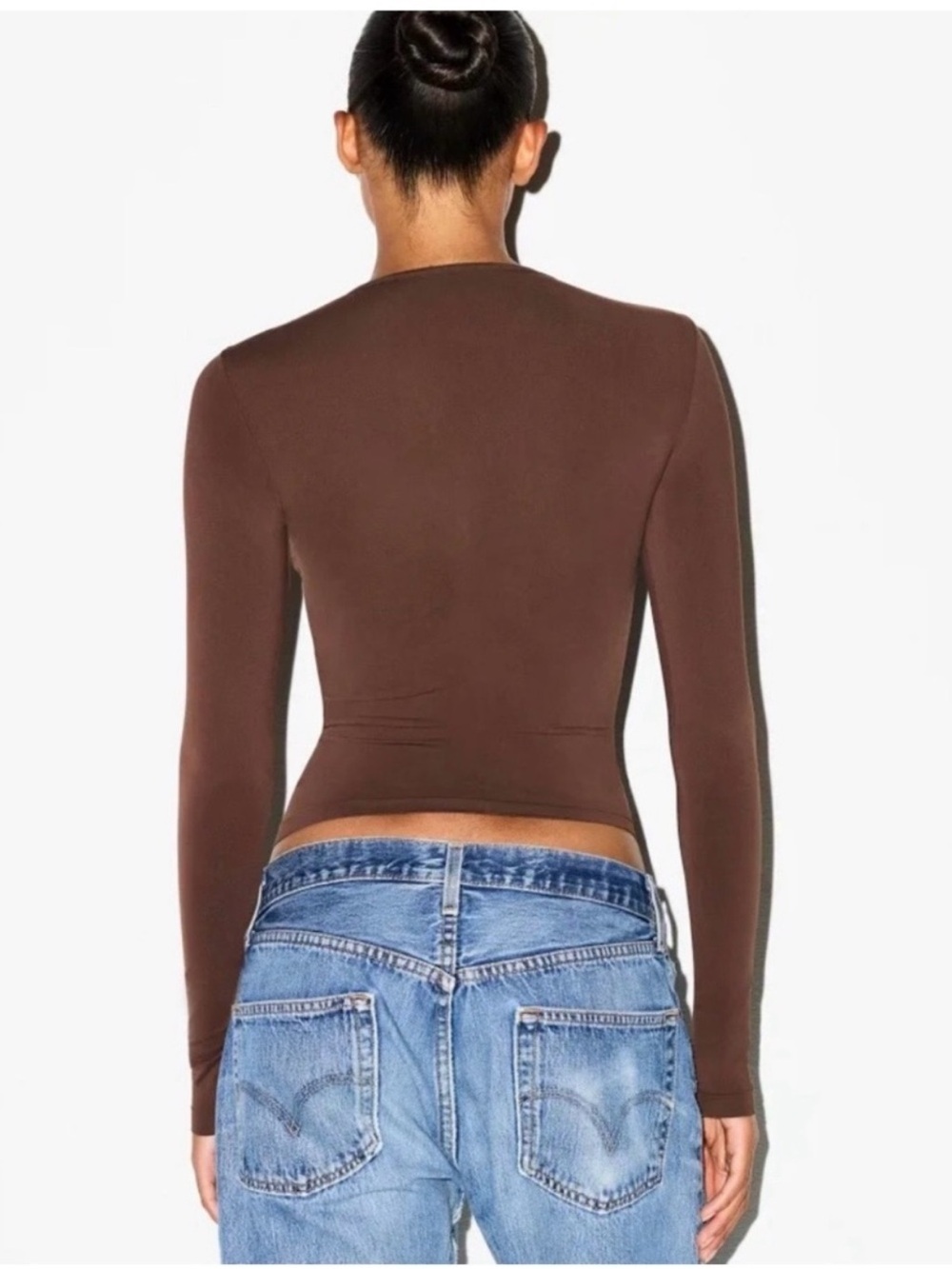 Skims Soft smoothing seamless long sleeve color cocoa - Picture 2 of 6